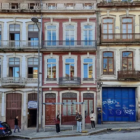 Apartment Stunning Flat With Private Balcony In Center