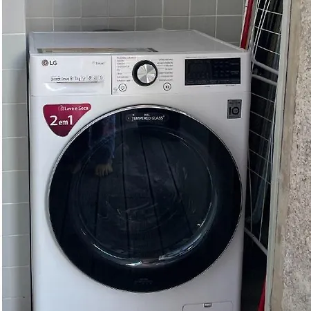 Stunning Flat With Private Balcony In Center Porto