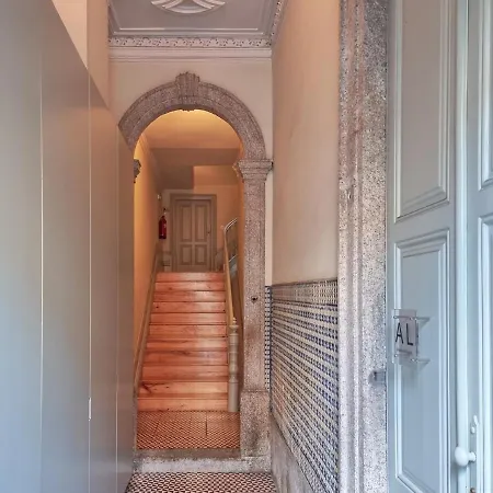 아파트 Stunning Flat With Private Balcony In Center *